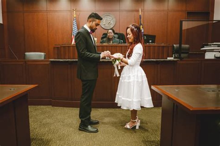 Can you get married in Animal Crossing: New Horizons