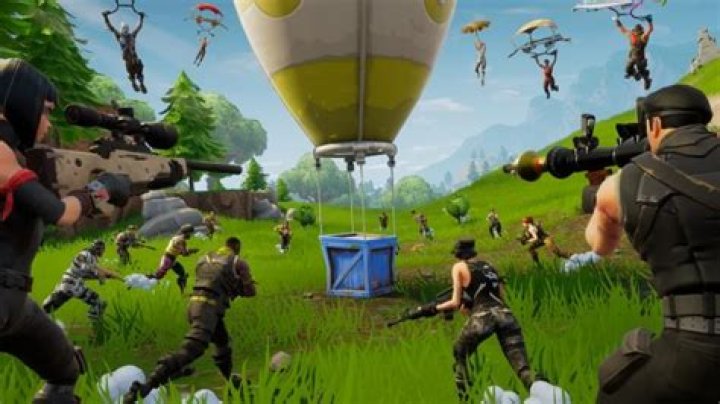 Fortnite Starter Pack DLCs top PlayStation download chart