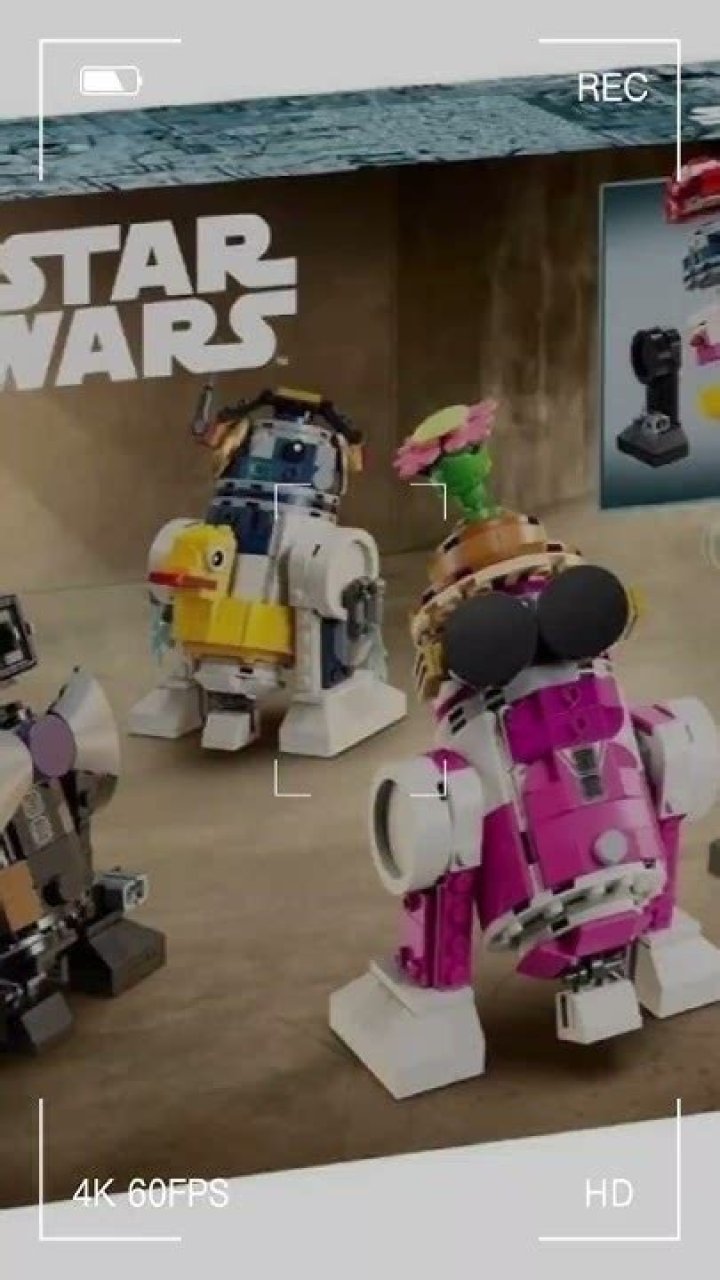 LEGO Star Wars 7: The Force Awakens Still King Of UK Game Charts LEGO-Star-Wars-Droids