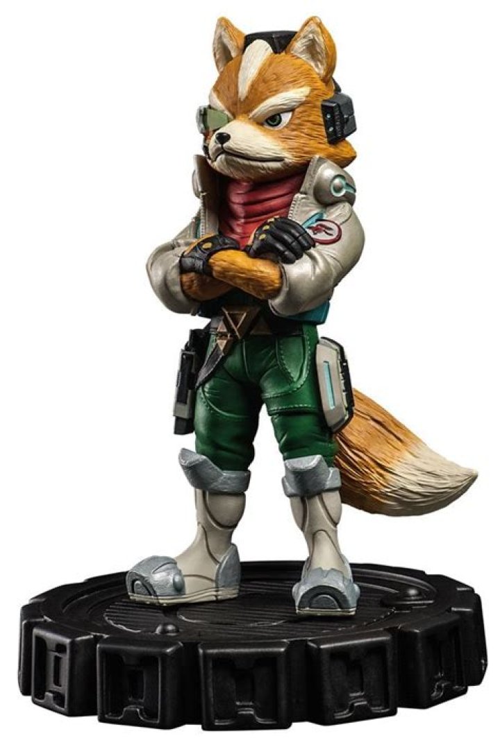 
Limited Edition Star Fox Zero Statue Available For Pre-Order At Gamestop