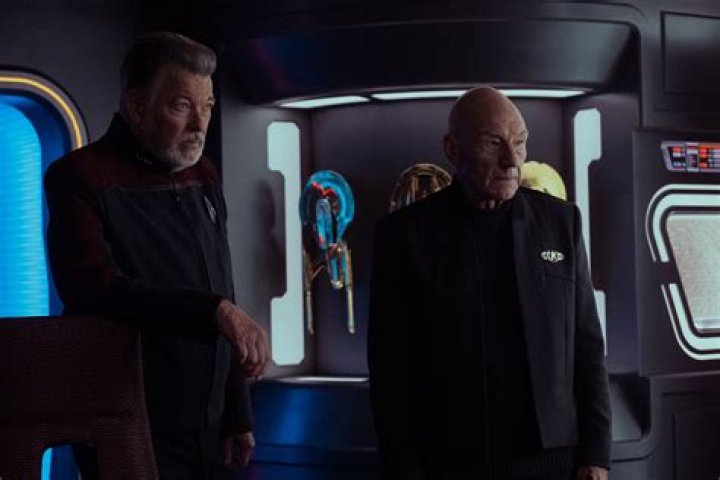 Star Trek Picard Admiral Bubbles