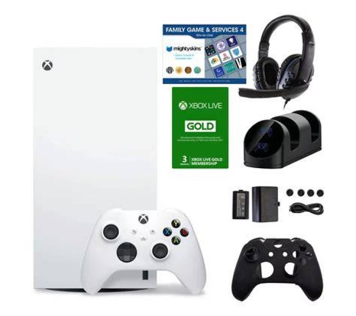 Microsoft working on making Xbox One party chat better xbox-live